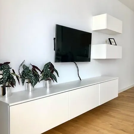 Airport Komputerowa Vip * Warsaw